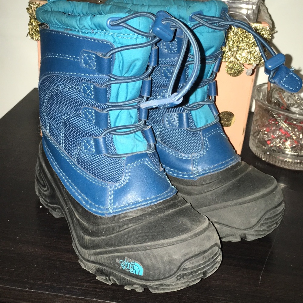 North face boy boots